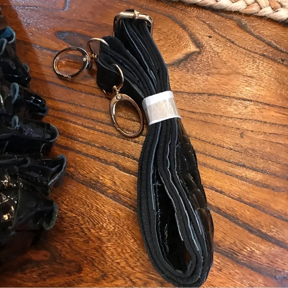 ▪️Black Patent Leather Handbag